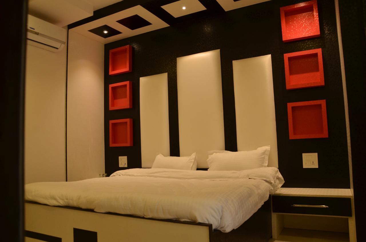 Hotel Bellevue Inn Gangānagar Habitación foto